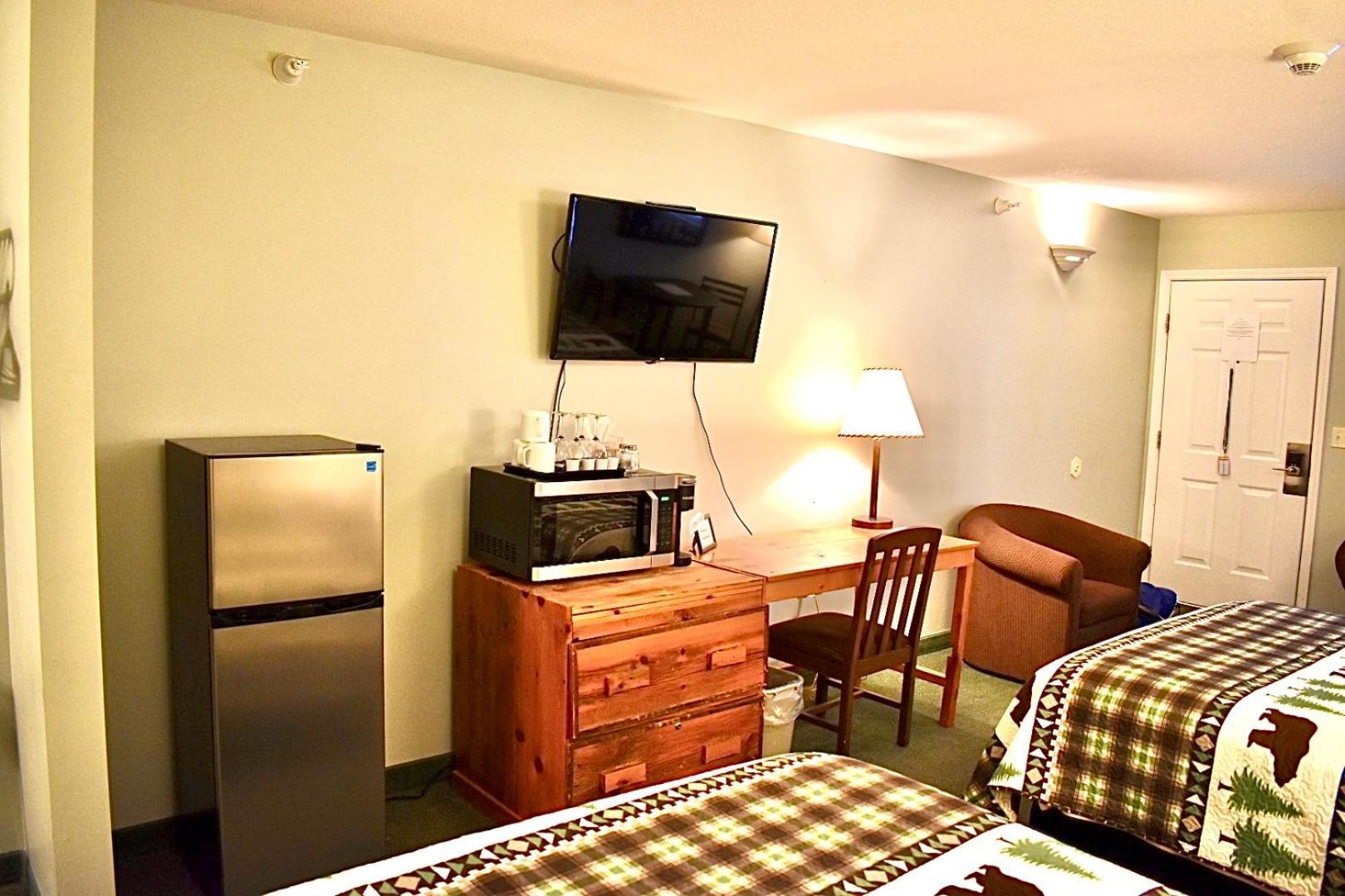 4 Season Fun At Legend Cottage Inn Bellaire Экстерьер фото
